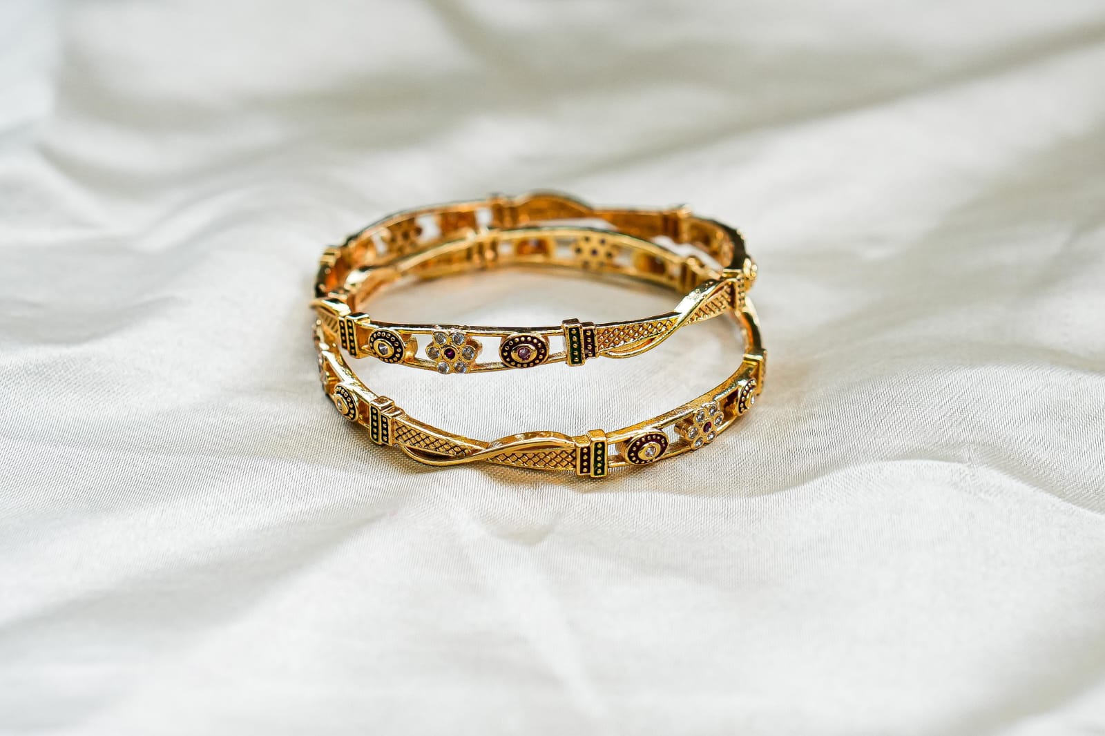 BSB001 Temple Bangle Set