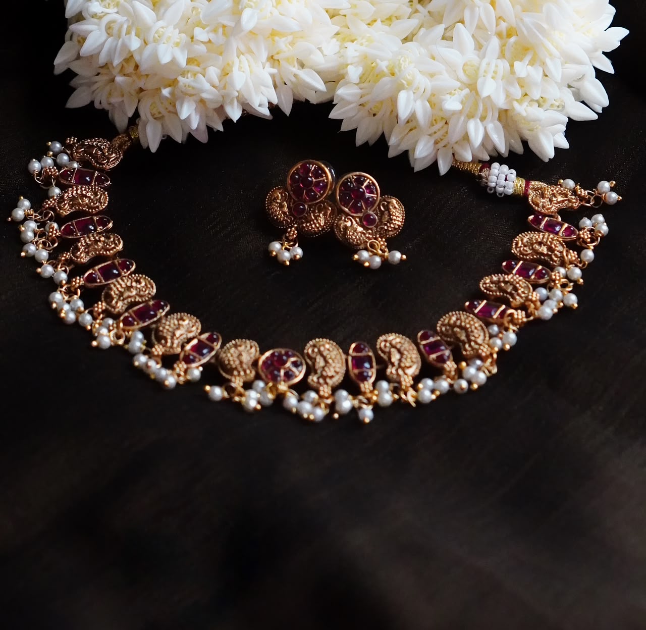 Gajra Manga Choker Set